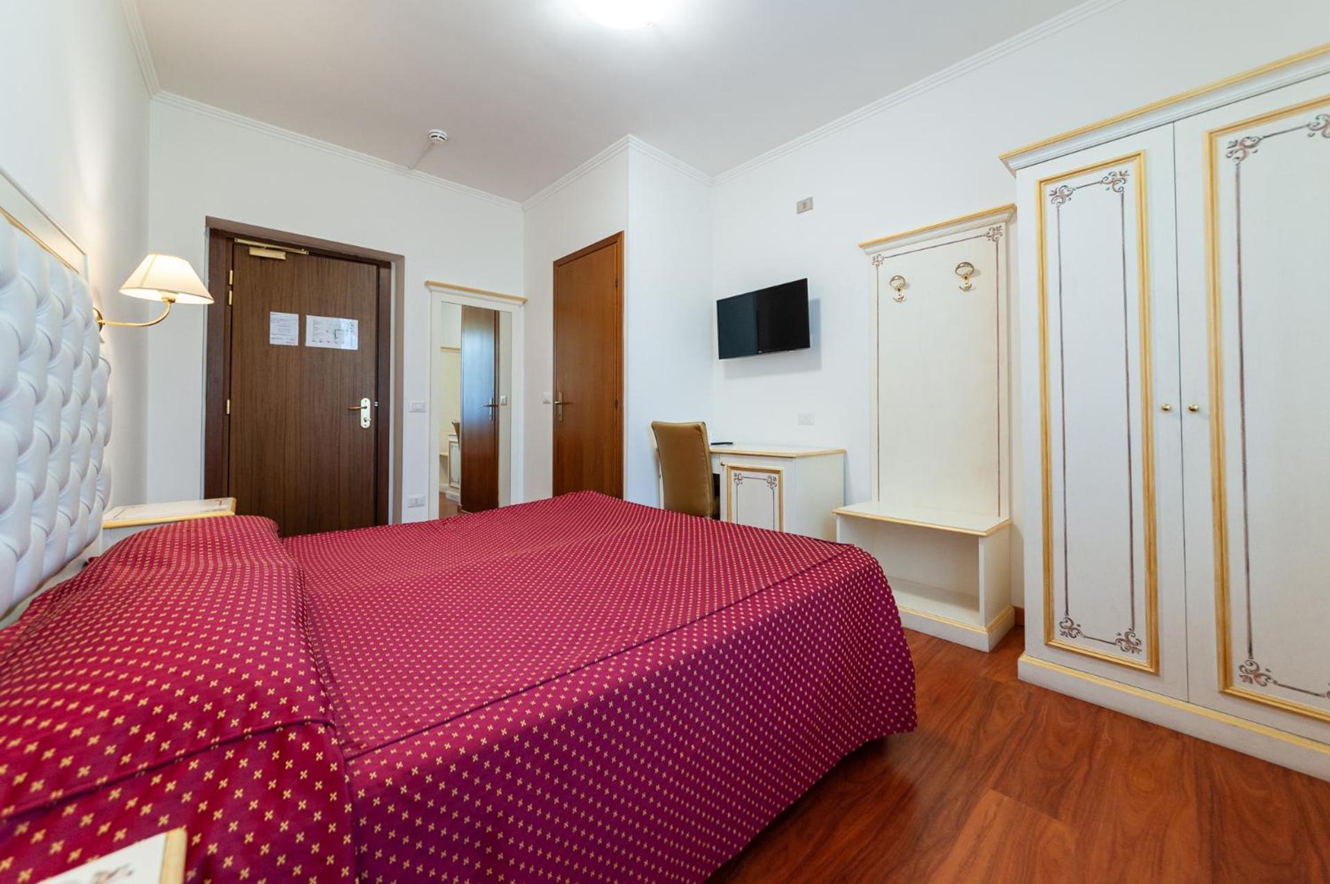 Le Naiadi Park Hotel Sul Lago بولسينا المظهر الخارجي الصورة